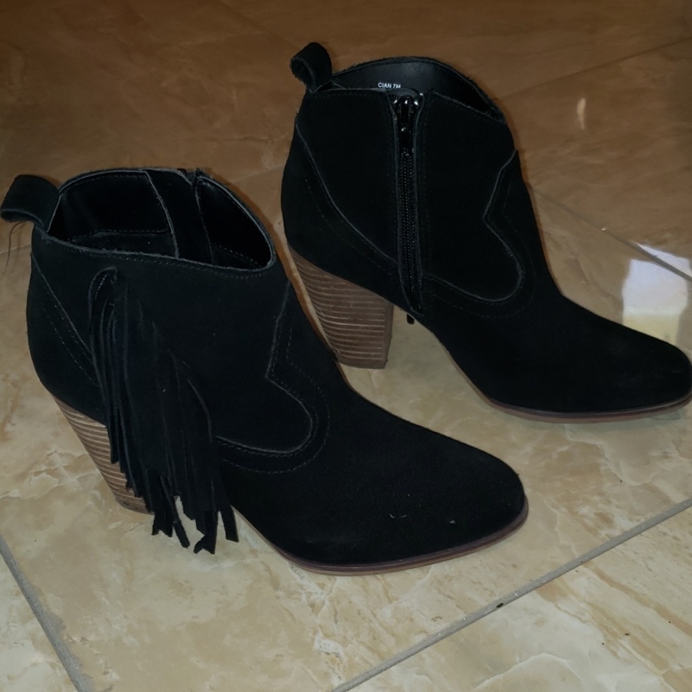 Steve Madden Cian Suede Fringe Bootie